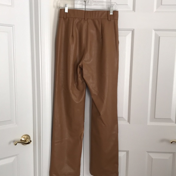 Abercrombie and Fitch size 27 faux leather pants - Picture 3 of 3